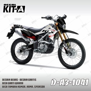 Streetrace Hitam Putih