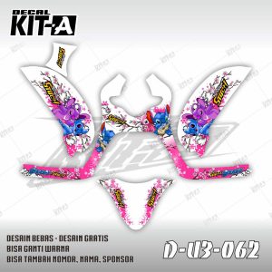 Pink Putih Stitch Crown